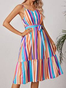 Vestido de tirantes con estampado de rayas bajo con fruncido con cinturón - Multicolor - Ver 3