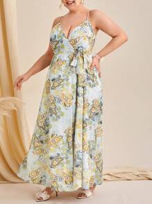 SHEIN Belle Talla grande 1 pieza Vestido de dama de honor de tirantes con estampado de paisley de muslo con abertura con cinturón