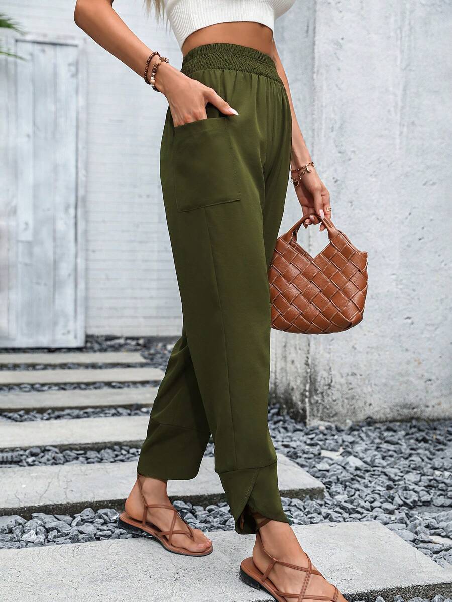 EMERY ROSE Pantalones unicolor con parche de bolsillo - Verde militar - Ver 1