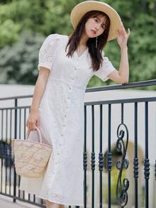 DAZY 網眼刺繡前紐扣泡泡袖連衣裙 - 白色 - 查看 8
