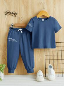 SHEIN Leap Crew Đứa bé trai In Khẩu hiệu Áo thun Và Quần thể thao  Đơn giản giản dị Cho mùa hè - Màu xanh bụi bặm - Xem 8