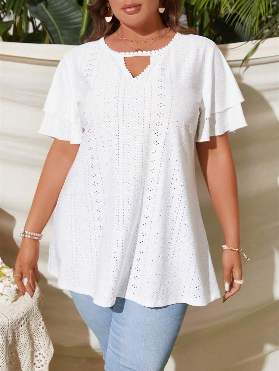 SHEIN LUNE 大碼鎖眼領蝴蝶袖網眼刺繡T恤 - 白色 - 查看 1