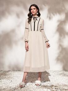 Mulvari 撞色滾邊繫帶領燈籠袖連衣裙