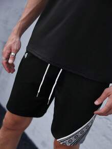 Manfinity EMRG Men Letter Graphic Tee & Drawstring Waist Shorts - Black - View 4