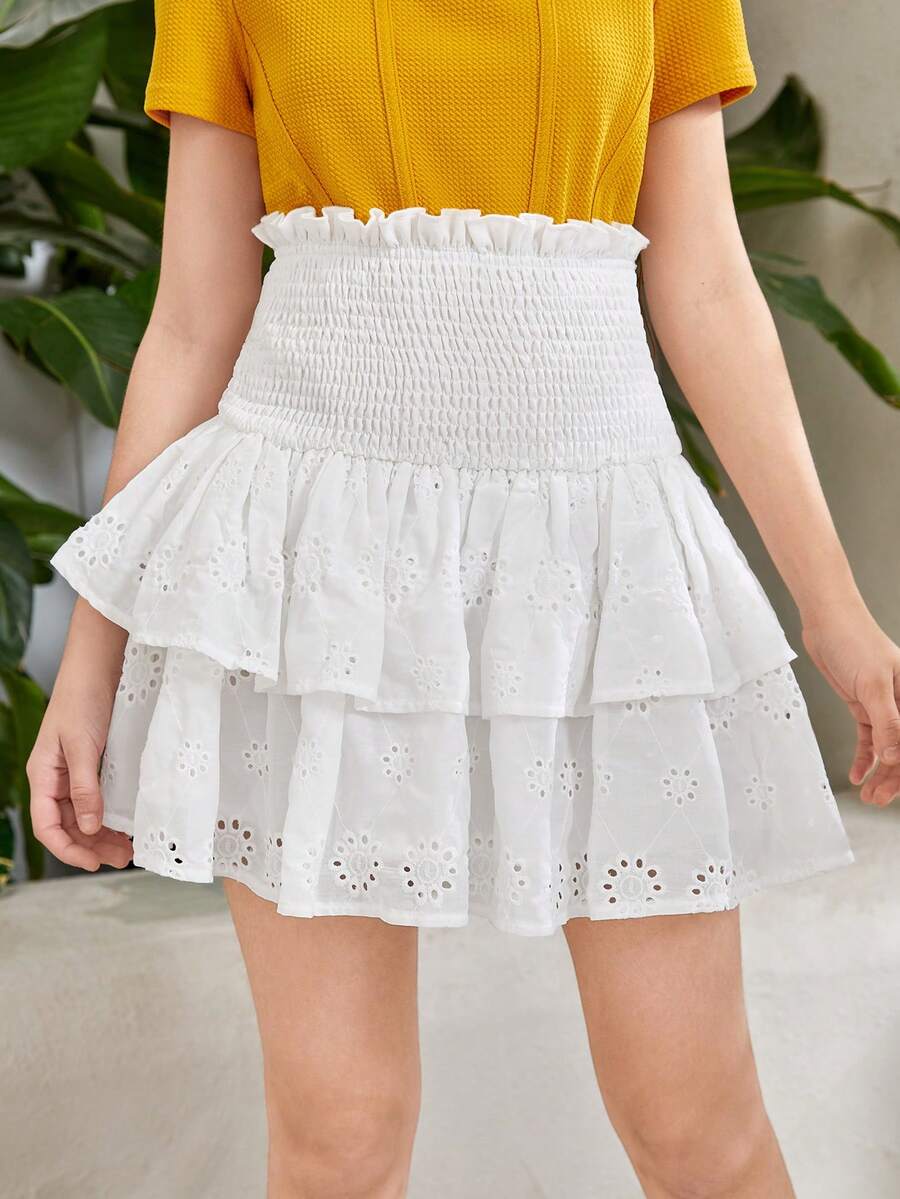SHEIN Chicas adolescentes Falda con bordado con ojal bajo con fruncido - Blanco - Ver 1