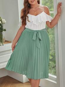 SHEIN Frenchy 大碼挖肩荷葉邊腰帶百褶洋裝