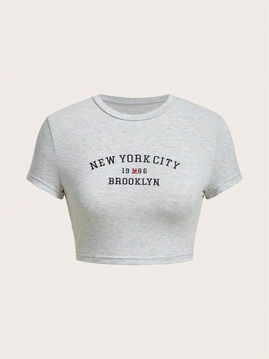 SHEIN EZwear 淺灰色 New York City 字母圖案短版嬰兒 T 卹 - 灰色 - 查看 1