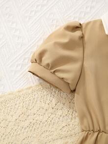 SHEIN Đầm bé gái Nút đôi Xếp li Nút phía trước Khối Màu Giải trí - Màu be - Xem 5