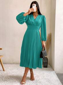 GENKIRA Surplice Neck Lantern Sleeve Pleated Hem Dress - Green - View 1