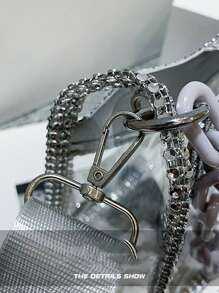 鑽石裝飾透明鏈子袋，便攜式PVC肩背袋，可調節肩帶斜挎包，迷你鑽石裝飾方形袋，清晰鏈式肩帶，防水，防沙透明袋，適用於海灘運動野餐小吃清晰錢包女用 - 白色 - 查看 4