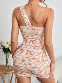 SHEIN PETITE 印花單肩褶邊緊身連衣裙 - 彩色 - 查看 2