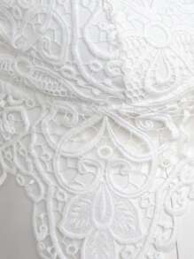Hauture 蕾絲覆蓋 前扣綁帶背心上衣 - 白色 - 查看 7