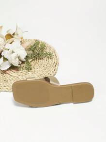 Women Two Tone Twist Detail Slide Sandals, Fashion Sandals - Black - View 3