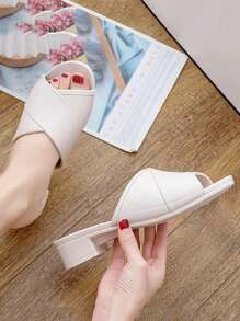 Fashionable Plastic Criss-Cross Strap Thick-Heeled Slides, Suitable For Indoor And Outdoor Use