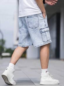 Manfinity EMRG Men's Loose Fit Denim Shorts With Flap Pockets, Side Drawstring Waist - Light Wash - View 3