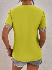 SHEIN LUNE Contrast Guipure Lace V Neck Blouse - Lime Green - View 2