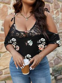 SHEIN Clasi 大碼印花蕾絲拼接挖肩T恤 - 黑色 - 查看 1
