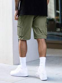 Manfinity Homme Men Loose Flap Pocket Side Drawstring Waist Cargo Shorts - Army Green - View 2