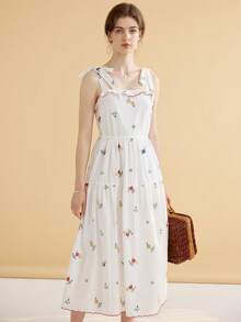 Simple Retro Đầm Thêu Thắt nút Xù nhỏ Hoa Boho - trắng - Xem 6