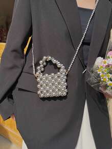 小型純色串珠手提斜背包，時尚包款適合旅行，女性適用的斜背包，高品質且易攜帶的包款，女性和女孩外出必備的斜背包 - 銀色 - 查看 1