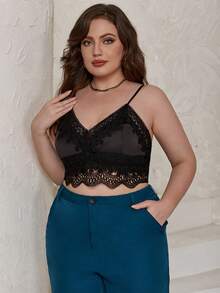 Eilly Bazar Áo hai dây Plus Size Tương phản ren Sò điệp màu trơn Thanh lịch - màu đen - Xem 3