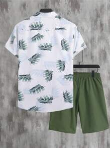Manfinity RSRT Áo sơ mi họa tiết nhiệt đới cho nam và quần short cạp rút không có áo phông, bộ đồ đi biển - Nhiều màu - Xem 2
