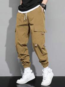 Manfinity Hypemode 男士翻蓋口袋腰部抽繩工裝褲 - 摩卡棕 - 查看 1