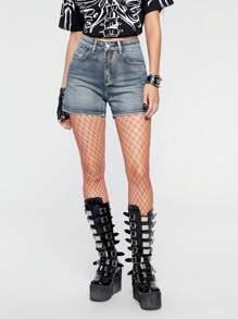 ROMWE Grunge Punk Skull & Wings Print Denim Shorts - Light Wash - View 4
