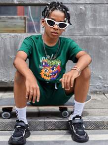 SHEIN Leap Crew 10-14歲男孩字母&卡通圖案T恤&短褲