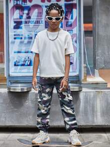 SHEIN Tween Boy Slogan & Cartoon Face Print Drop Shoulder Tee - Beige - View 5