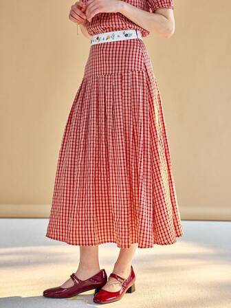 Simple Retro Gingham Print Floral Embroidery Skirt