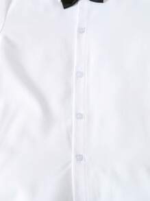 SHEIN 男孩前蝴蝶結襯衫和背帶短褲和帽