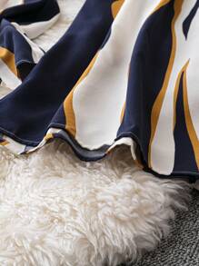 SHEIN Clasi Plus Colorblock Wide Leg Pants - Blue and White - View 3