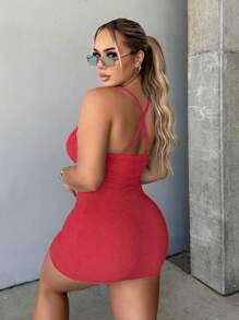SHEIN SXY 前紐扣吊帶緊身洋裝 - 紅色 - 查看 2
