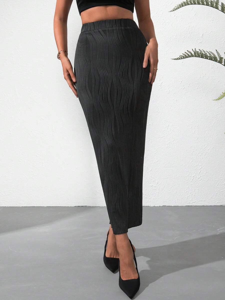 SHEIN Privé 高腰素色後背開衩半身裙 - 黑色 - 查看 1