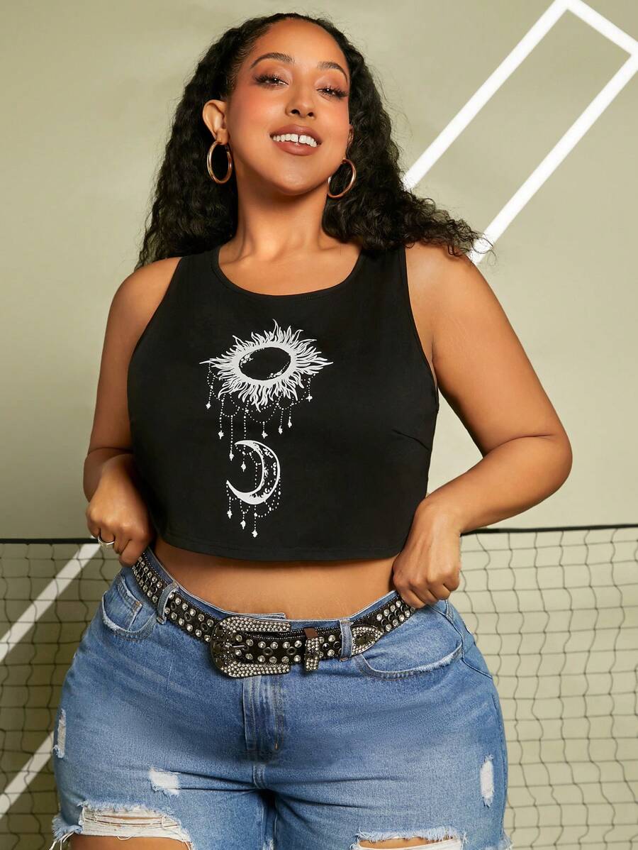 SHEIN CURVE+ Plus Sun & Moon Print Crop Tank Top - Black - View 1
