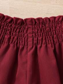 SHEIN 嬰兒鏤空貝殼邊紙袋腰短褲 - 酒紅色 - 查看 4