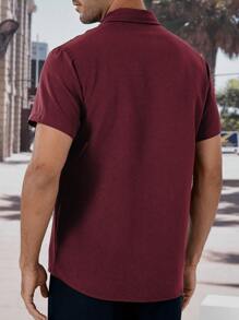 Manfinity Homme Áo sơ mi Nam Túi Nút phía trước màu trơn Giải trí - Màu Đỏ Sâu - Xem 2