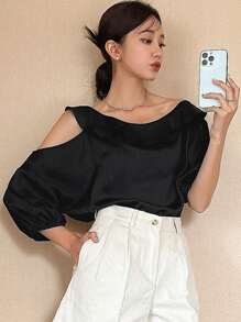 Asymmetrical Neck Ruffle Trim Blouse Without Necklace - Black - View 10