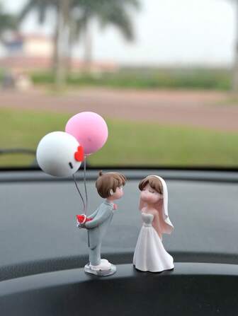 2pcs Figure Design Car Ornament