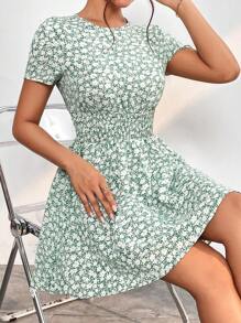 SHEIN PETITE 碎花A字洋裝 - 綠色 - 查看 6