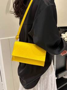 Mini Rhombus Pattern Square Bag Yellow Fashionable Flap Shoulder Bag - Yellow - View 4