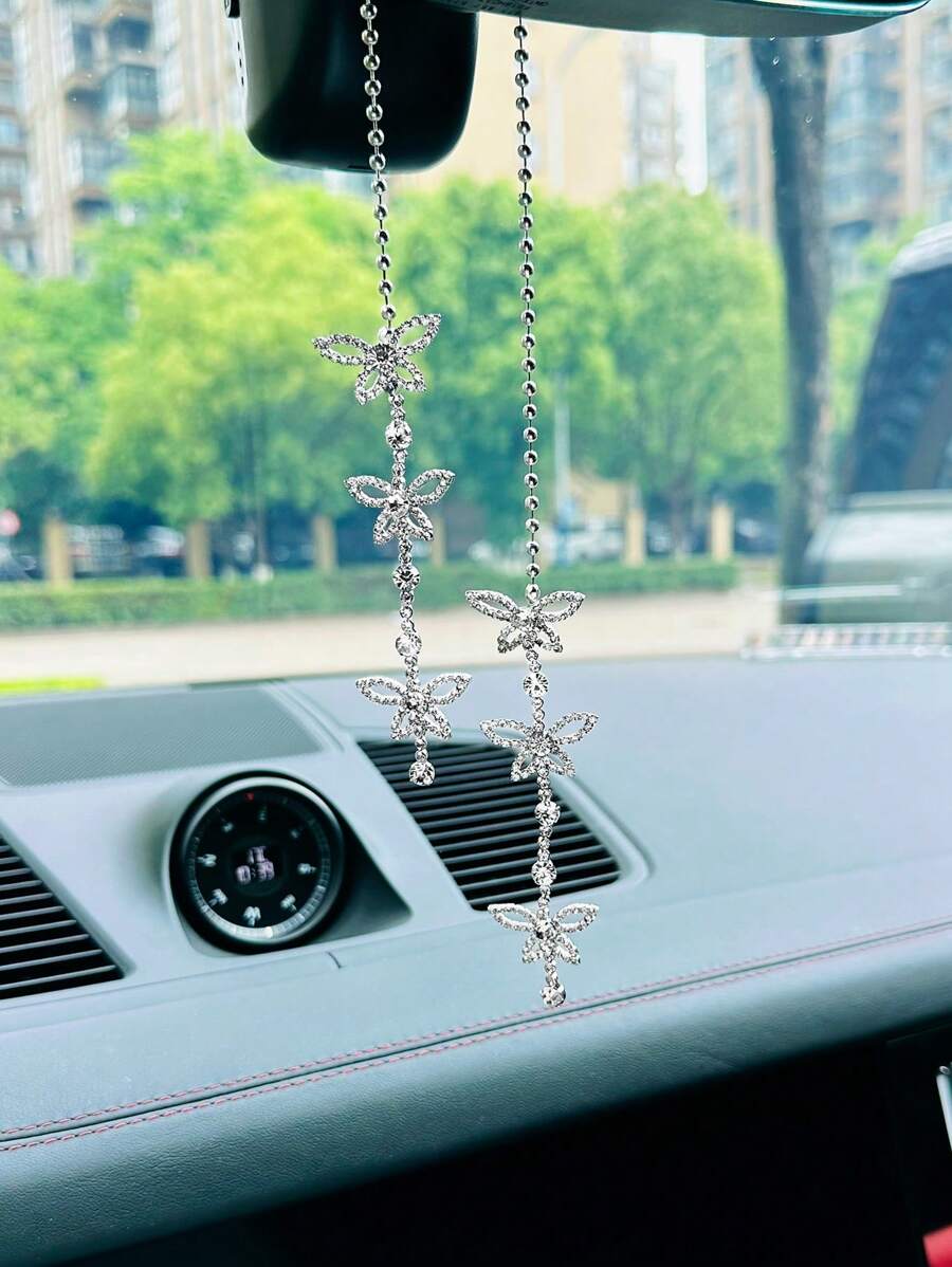 水鑽蝴蝶裝飾汽車掛飾 - 銀色 - 查看 1