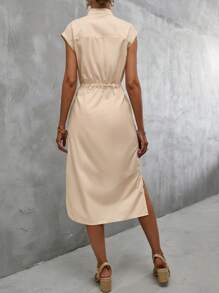 Aveloria 翻蓋口袋腰帶襯衫洋裝