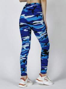 女士休闲时尚紧身裤，多种迷彩图案，柔软舒适，弹力合身，适合健身、锻炼、室内活动、户外运动、旅行，- 短款 - 彩色 - 查看 2