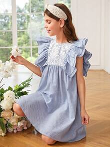 SHEIN 女孩條紋圖案蕾絲拼接後綁帶蝴蝶結荷葉邊連衣裙 - 淺藍色 - 查看 3