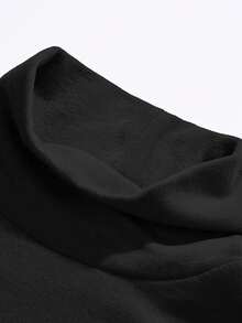 Manfinity Sport Corelite Men Solid High Neck Sports Tee - Black - View 6