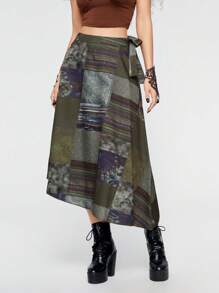 ROMWE Avant Patchwork Print Bow Decor Skirt - Dark Green - View 1