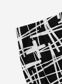 SHEIN Tween Girl Allover Print Halter Top & Skirt - Black and White - View 4