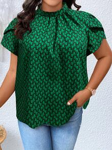 Calvaya 大碼滿版印花褶邊領花瓣袖襯衫 - 綠色 - 查看 5